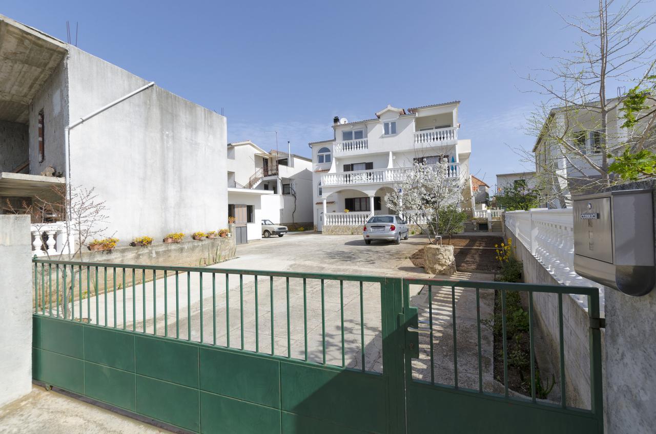 Apartments Mime بيروفاتش المظهر الخارجي الصورة